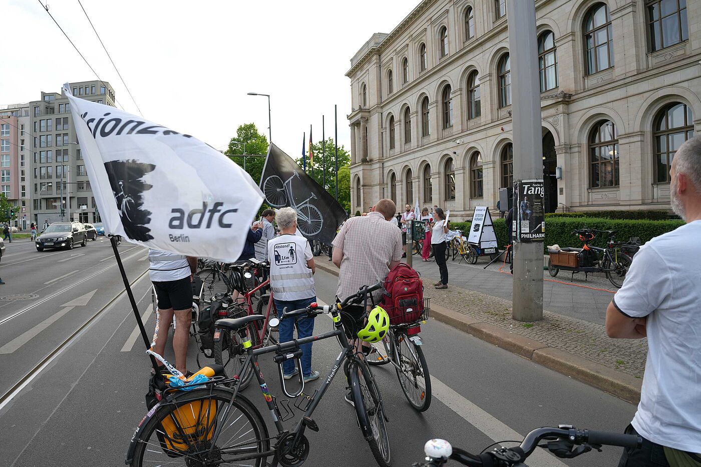 VisionZero Demo Abschlusskundgebung am BMV