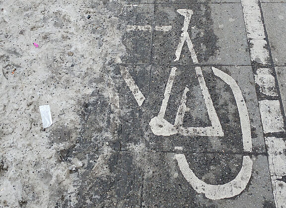 Radweg unkenntlich Wo ist der Radweg?