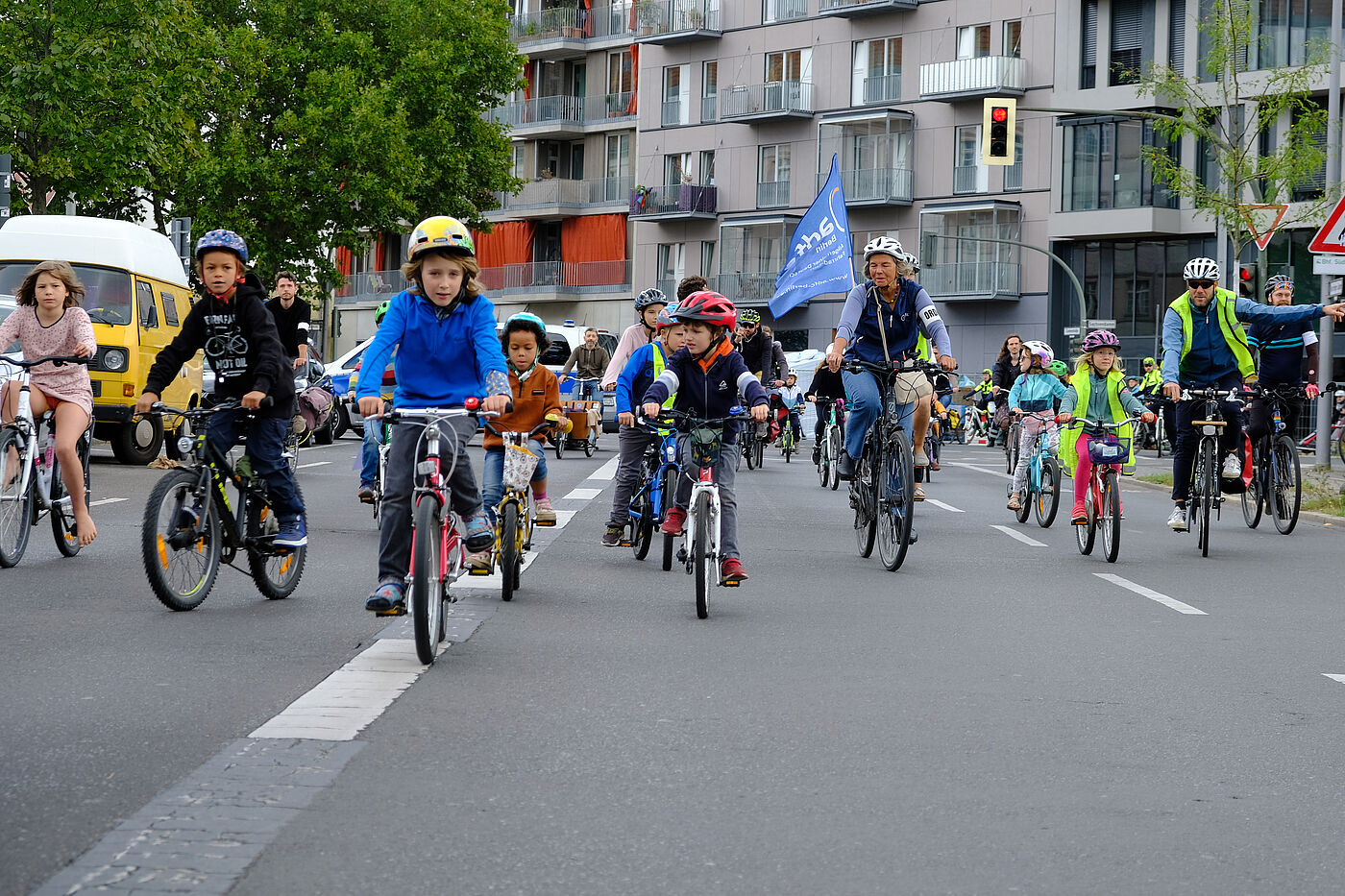 Kidical Mass Schöneberg 09-2023 Kinder auf Fahrrädern