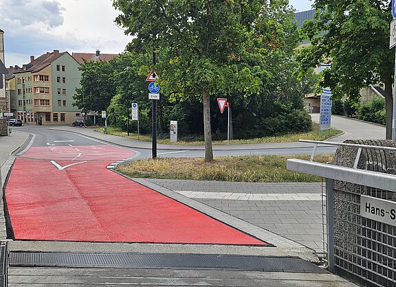 Anfang Hans-Segitz-Steg Anfang der Fahrradstraße am Hans-Segitz-Steg