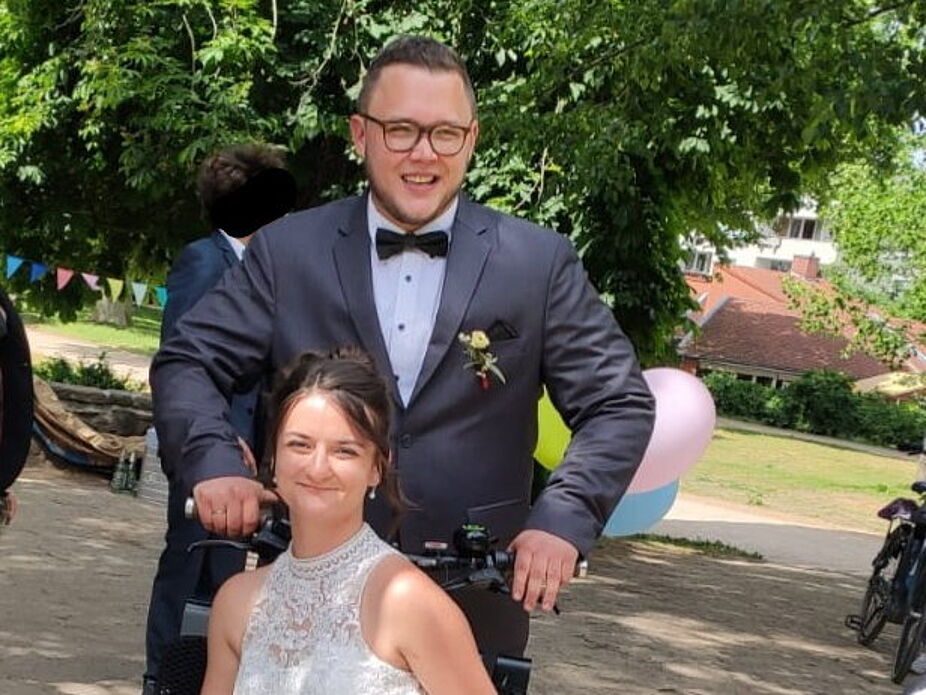 Im Rosengarten wurde das schöne Ereignis gebührend begossen.