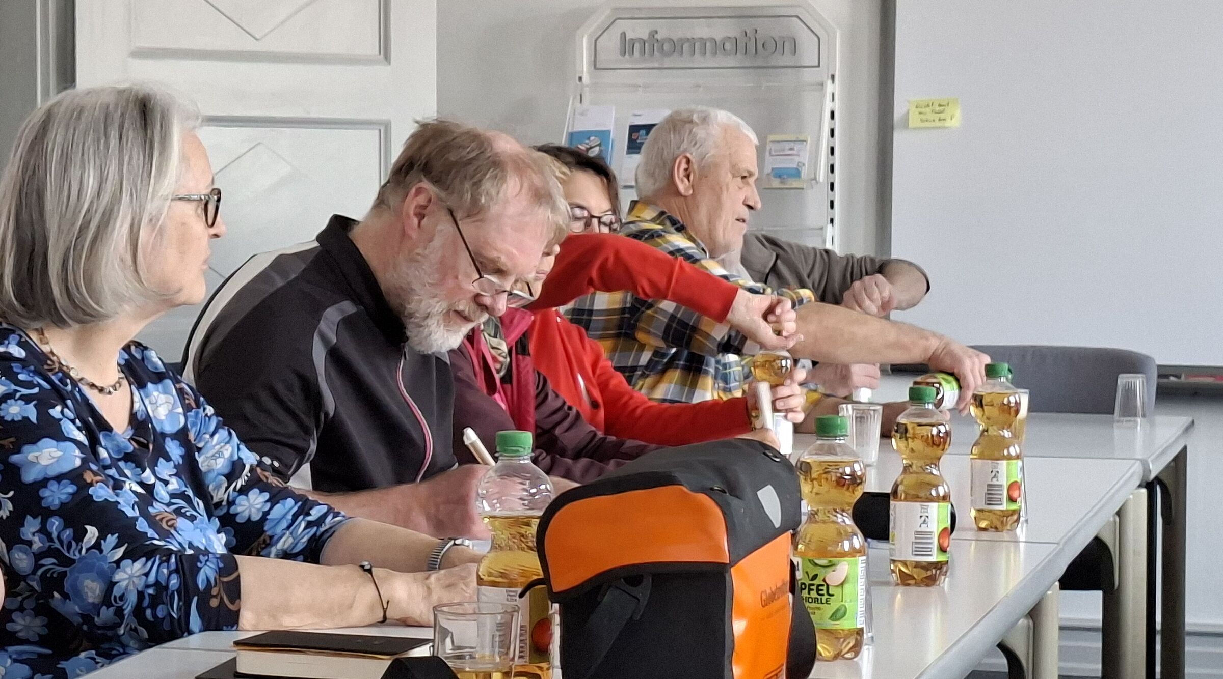 Engagierte Mitglieder auf der Versammljung 2026